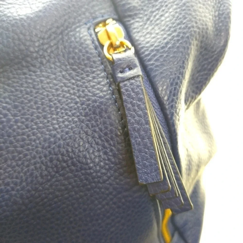 𝅺ORA Delphine True Blue Hobo Satchel NWOT 😍 - Picture 9 of 16